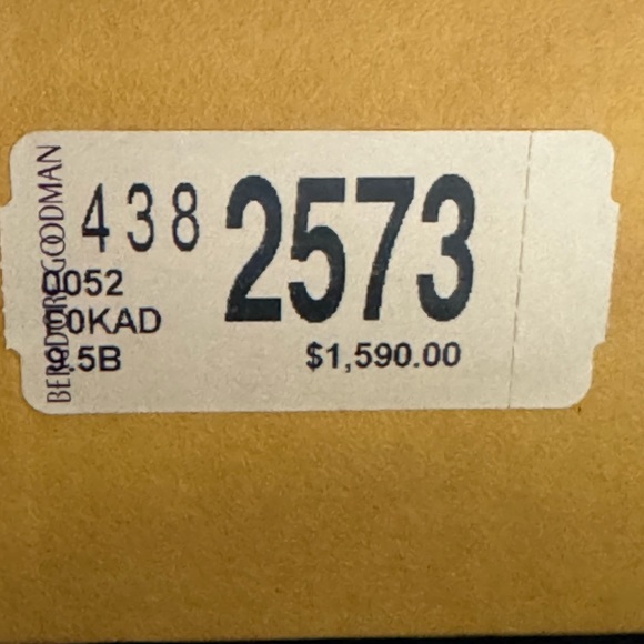 FENDI VELVET LOGO BOOTS - Picture 8 of 13